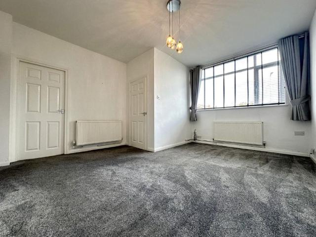 2 bedroom Apartment to let