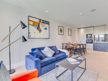 2 Bedroom Apartment To Let