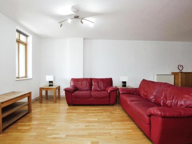 2 bedroom apartment to let, City Centre, Bristol | Ocean Estate Agents
