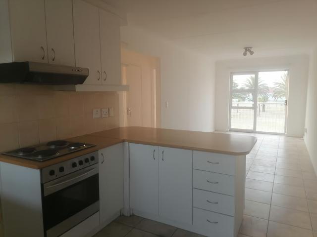 2 Bedroom Apartment To Let in Townsend Estate