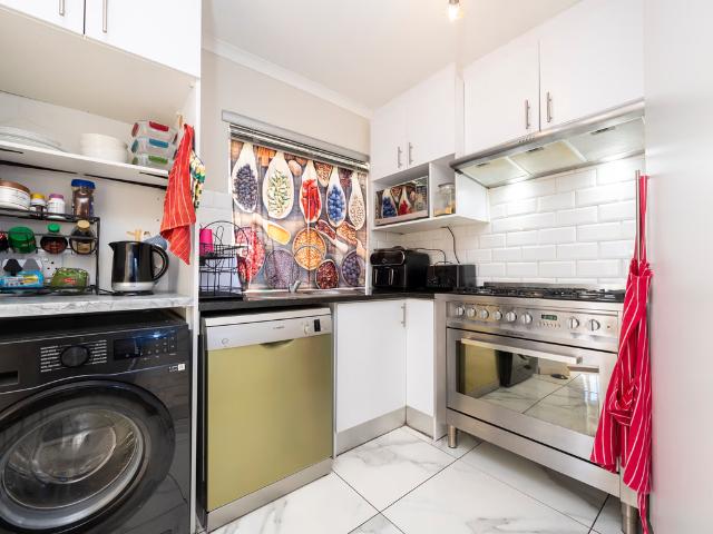 2 Bedroom Apartment To Let in Tyger Waterfront