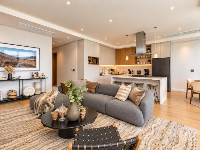 2 Bedroom Apartment To Let in Waterfront