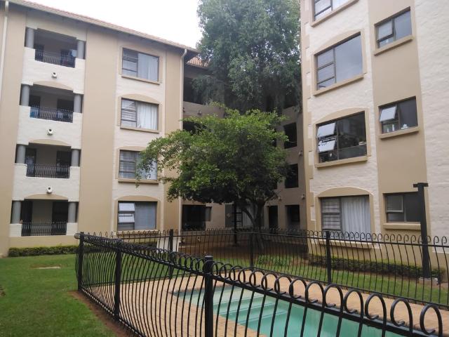 2 Bedroom Apartment To Let in Waterkloof
