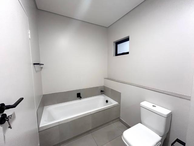3 Bedroom House To Let in Waverley