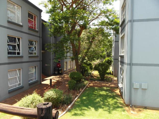 2 Bedroom Apartment To Let in Westdene | Cape Coastal Homes