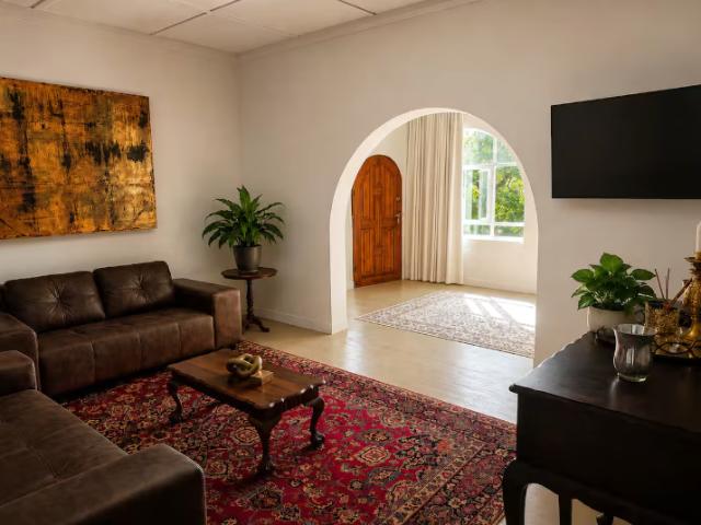 2 Bedroom Apartment To Let in Windermere