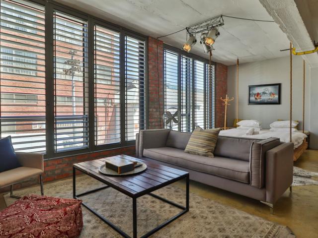 2 Bedroom Apartment Rented in Woodstock