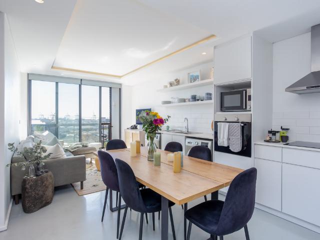 2 Bedroom Apartment To Let in Woodstock