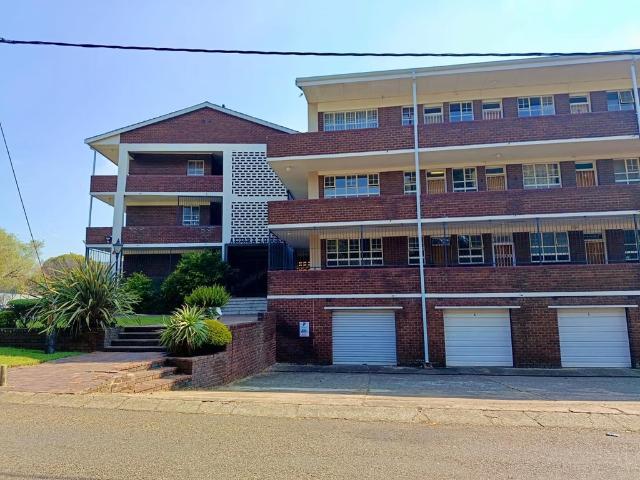 2 Bedroom Apartment To Let in Aldara Park