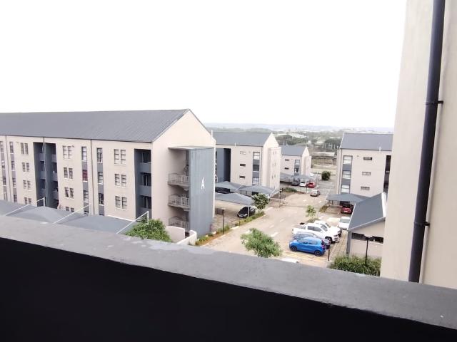 2 Bedroom Apartment To Let in Amanzimtoti
