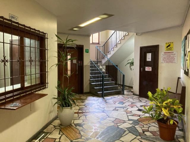 2 Bedroom Apartment To Let in Amanzimtoti