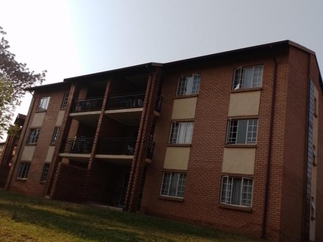 2 Bedroom Apartment To Let in Annlin