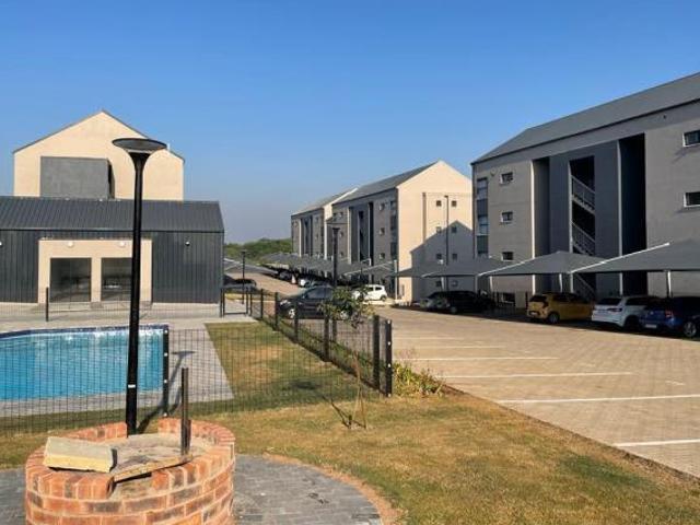 2 Bedroom Apartment To Let in Athlone Park