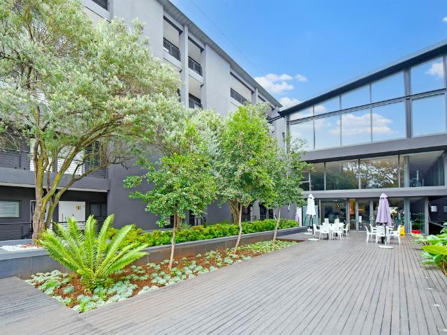 2 Bedroom Apartment To Let in Bedfordview