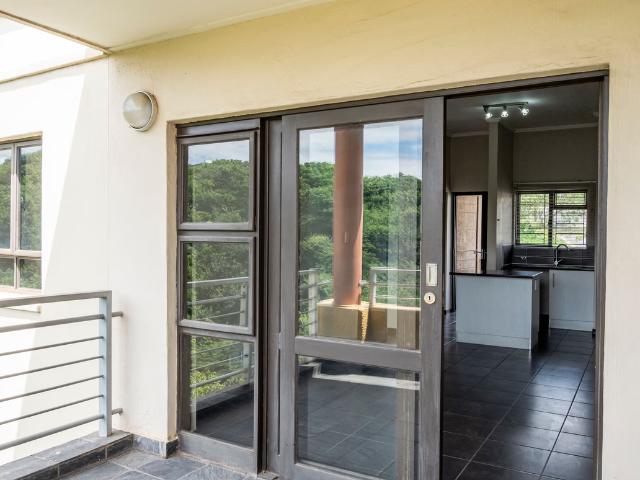 2 Bedroom Apartment To Let in Berea West
