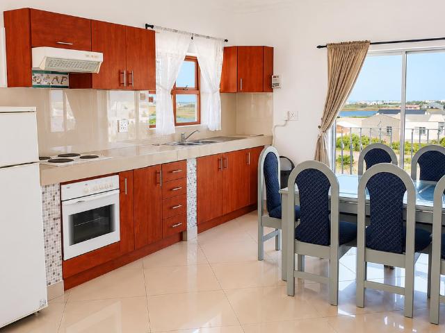 2 Bedroom Apartment To Let in Bettys Bay