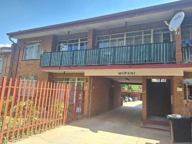2 Bedroom Apartment To Let in Birchleigh