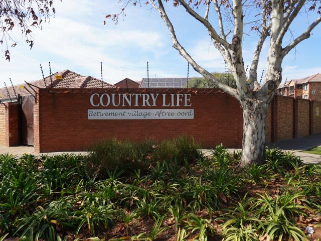 2 Bedroom Apartment To Let in Brentwood Park