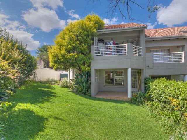 2 Bedroom Apartment To Let in Bryanston