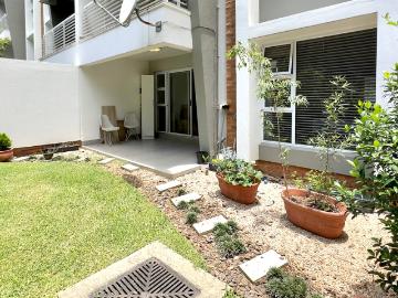 2 Bedroom Apartment To Let in Bryanston