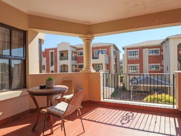2 Bedroom Apartment To Let in Bryanston