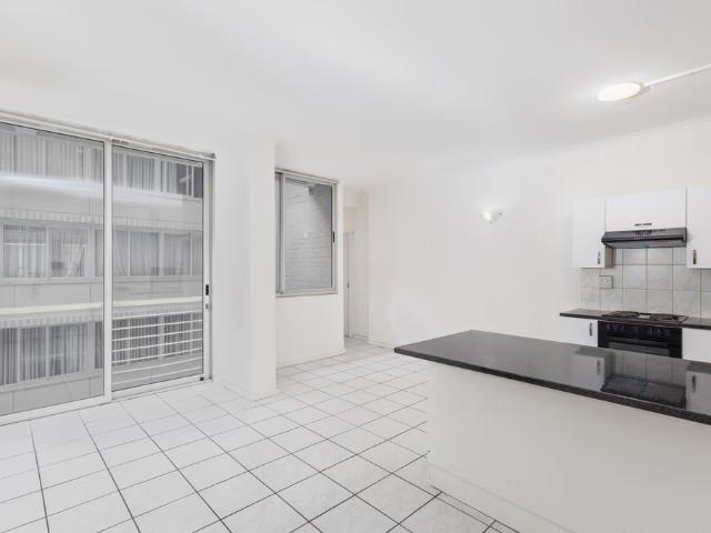 2 Bedroom Apartment To Let in Cape Town City Centre