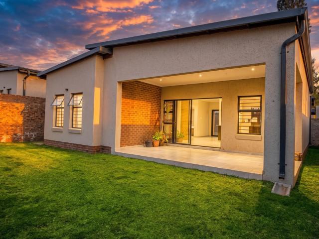 2 Bedroom Apartment To Let in Carlswald