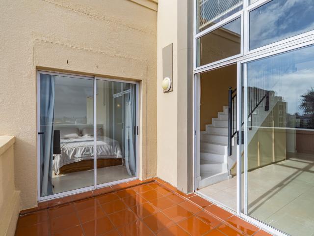 2 Bedroom Apartment To Let in Century City