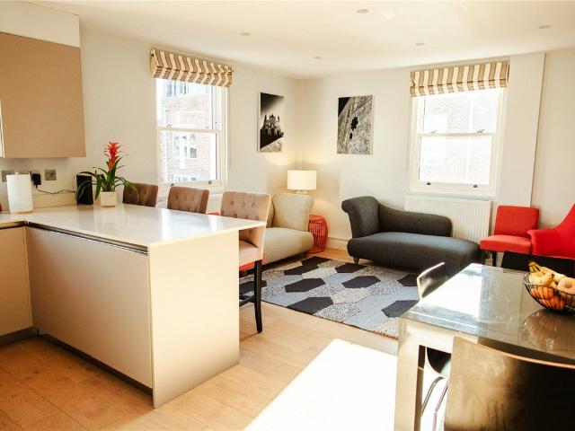 2 Bedroom Apartment to let in Chaucer House, Upper Marlborough Road, St. Albans, AL1