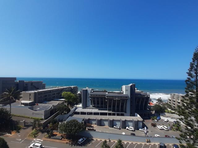 2 Bedroom Apartment To Let in Compensation Beach