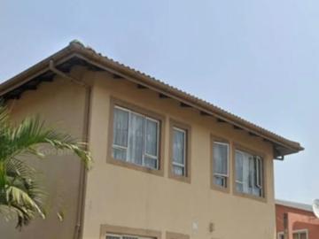 2 Bedroom Apartment To Let in Crossmoor