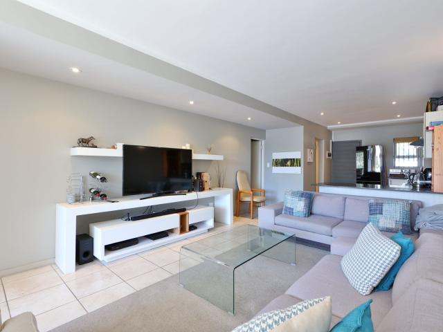 2 Bedroom Apartment To Let in Craighall