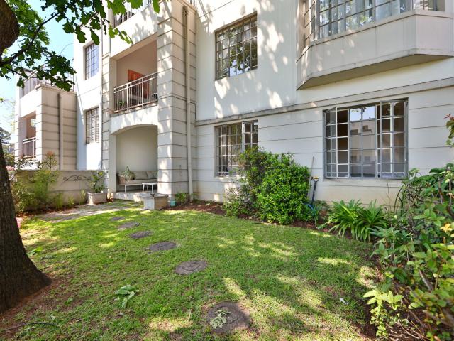 2 Bedroom Apartment To Let in Craighall Park