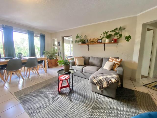 2 Bedroom Apartment To Let in Craighall Park