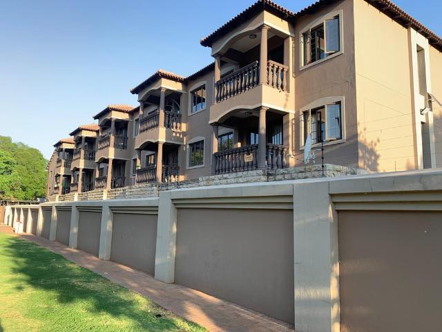 2 Bedroom Apartment To Let in Die Bult