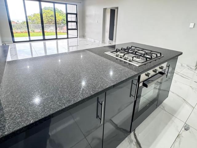 2 Bedroom Apartment To Let in Durban North