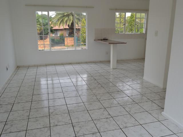 2 Bedroom Apartment To Let in Eden Glen