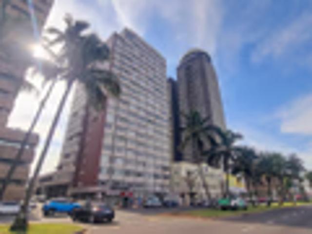 2 Bedroom Apartment To Let in Esplanade