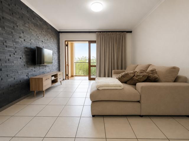 2 Bedroom Apartment To Let in Ferndale