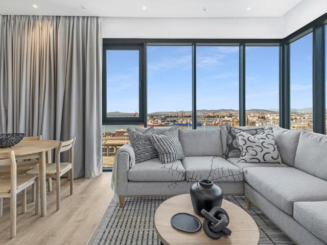 2 Bedroom Apartment To Let in Foreshore | LIONLEAD Real Estate