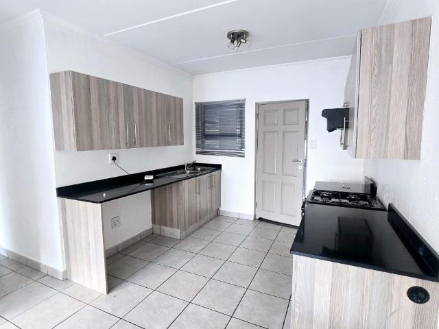 2 Bedroom Apartment To Let in Fourways