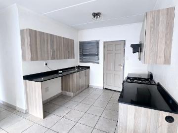 2 Bedroom Apartment To Let in Fourways