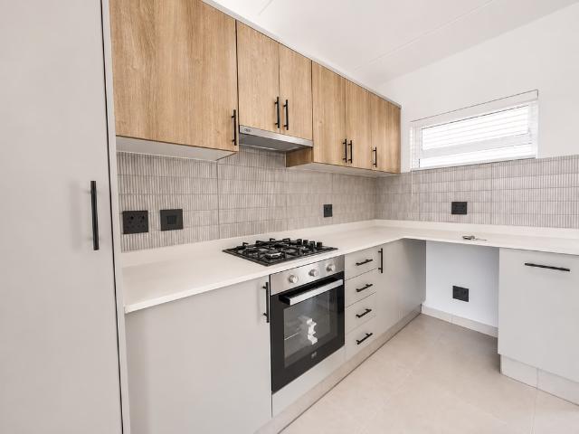 2 Bedroom Apartment To Let in Fourways