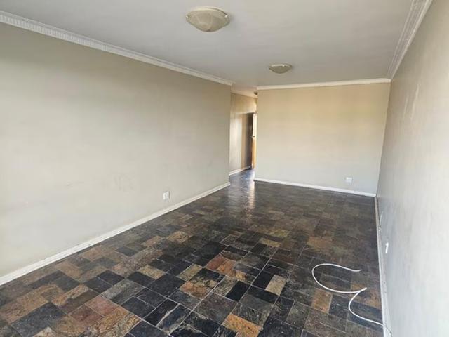 2 Bedroom Apartment To Let in Glenhazel