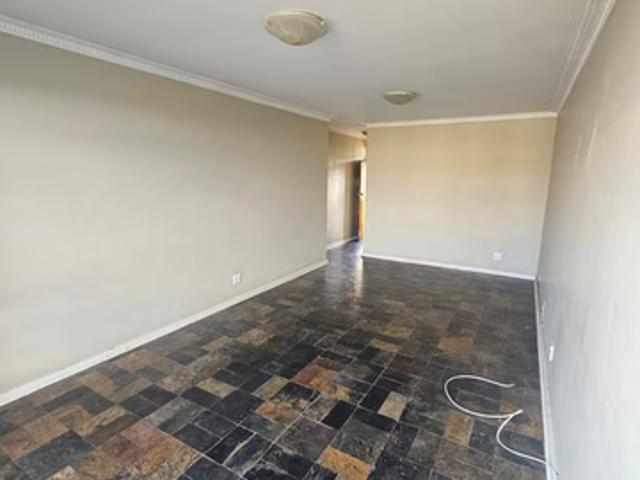 2 Bedroom Apartment To Let in Glenhazel