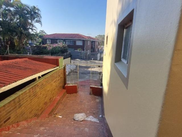 2 Bedroom Apartment To Let in Glenwood