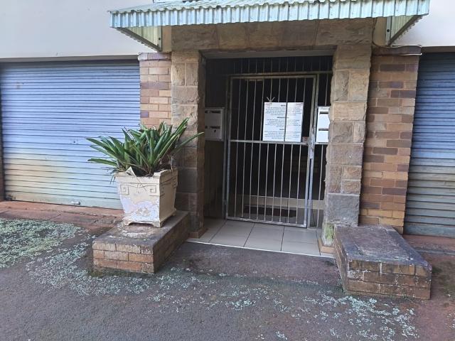 2 Bedroom Apartment To Let in Glenwood