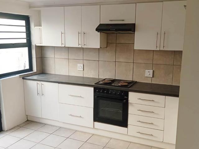 2 Bedroom Apartment To Let in Gqeberha Central