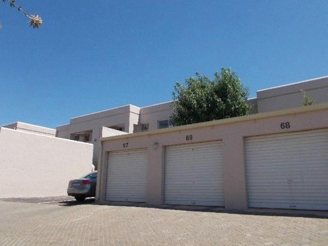 2 Bedroom Apartment To Let in Halfway Gardens