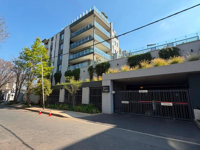 2 Bedroom Apartment To Let in Houghton Estate